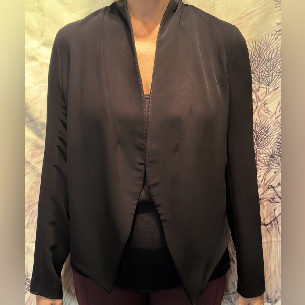 BAILEY44 black hip-length jacket with chiffon back panel (L)
